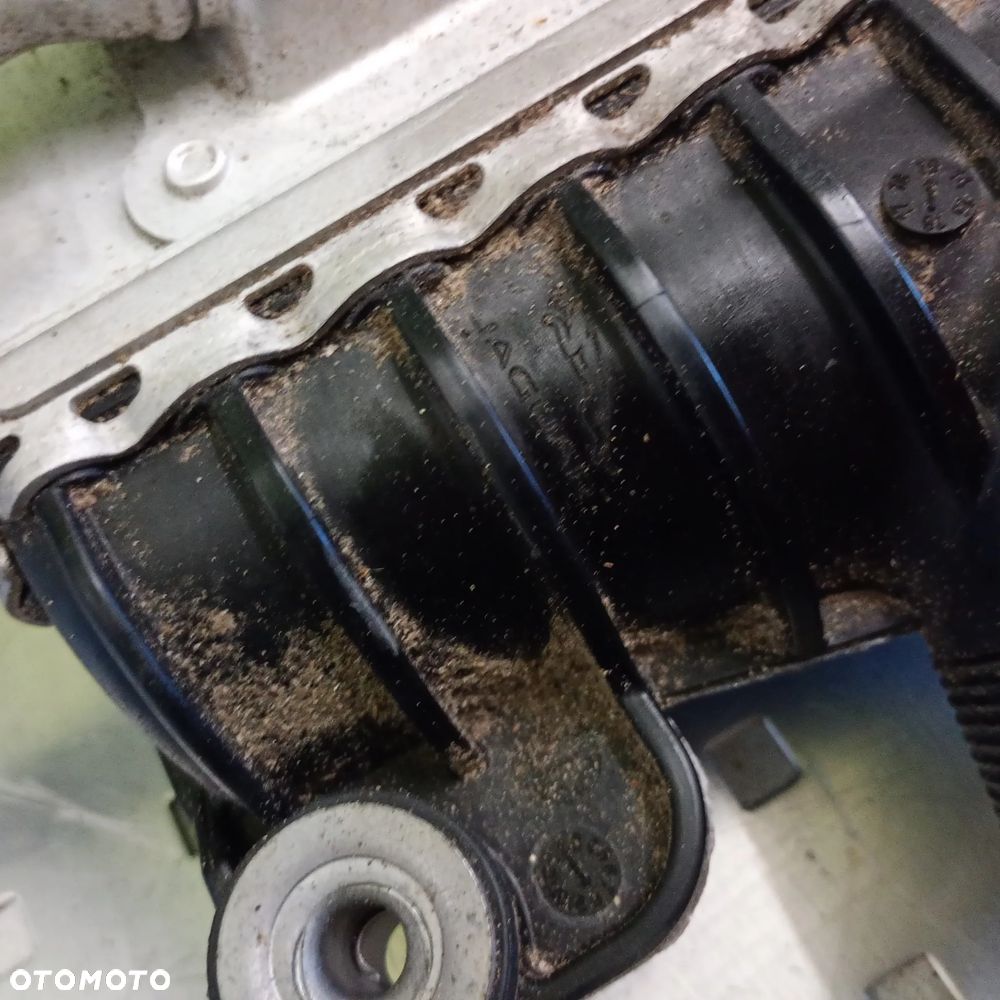 Chłodnica powietrza intercooler Jaguar GX63-6K775-AC - 2