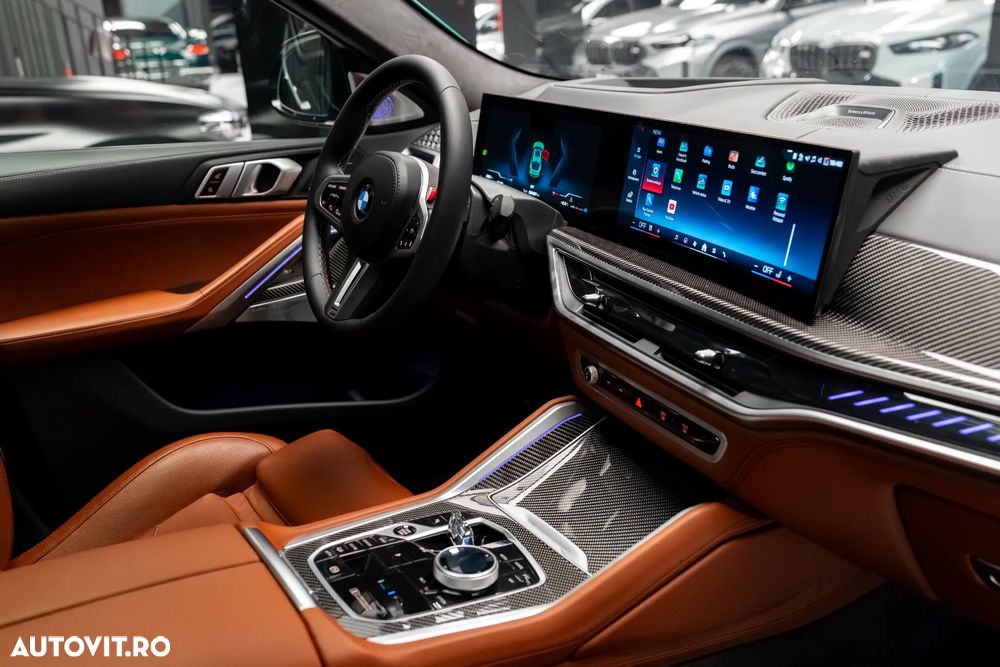 BMW X6 M M60i xDrive AT MHEV - 34