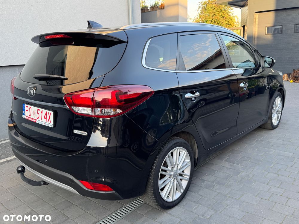 Kia Carens 1.7 CRDi 141 ISG Vision - 24