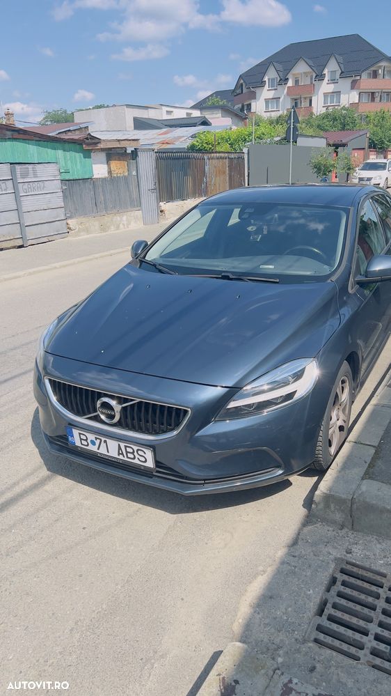 Volvo V40 D2 DRIVe Aut. Kinetic - 2
