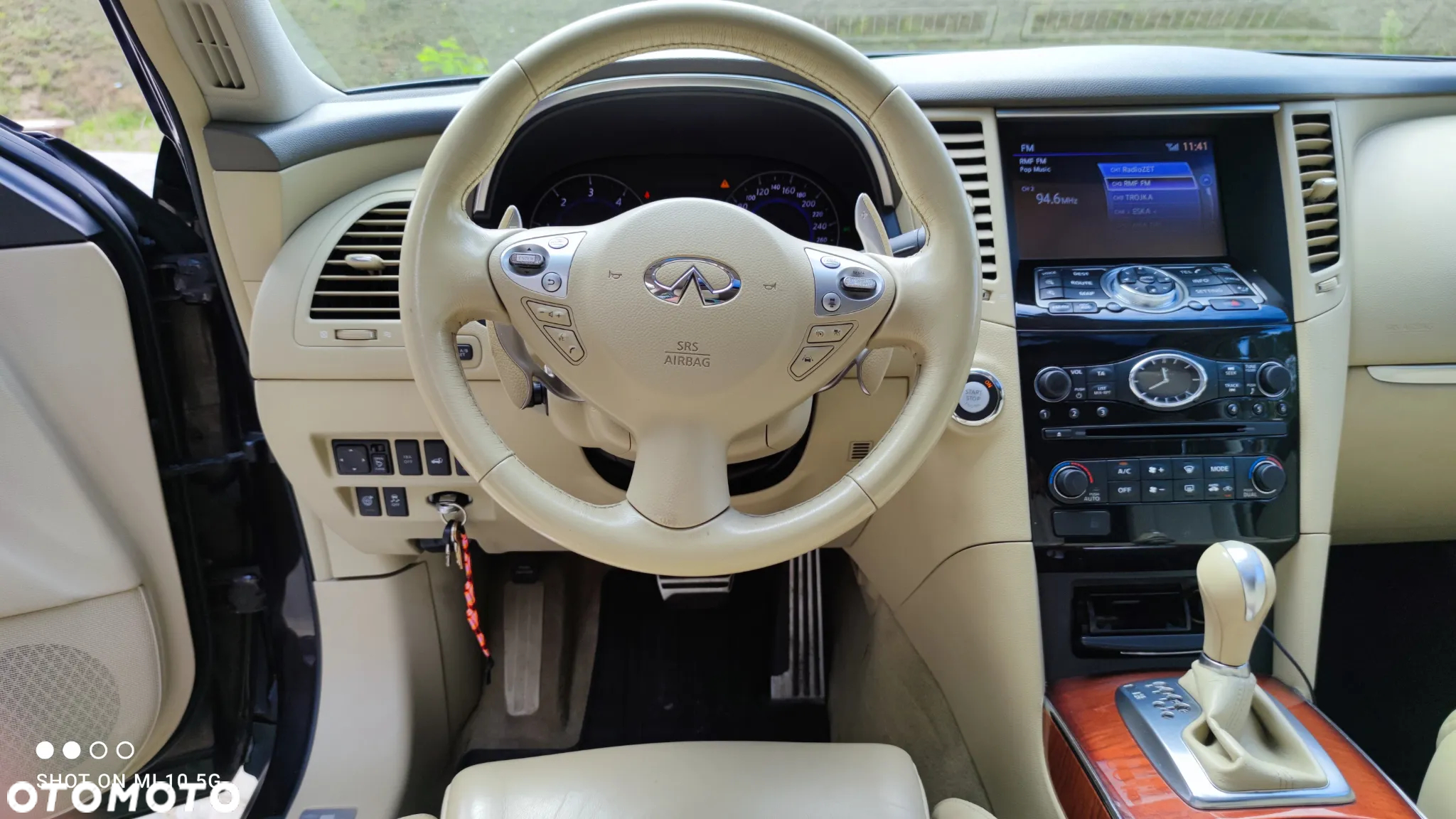 Infiniti QX70 3.0d S - 20