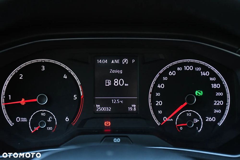 Volkswagen T-Roc Diesel ACTIVE - 11