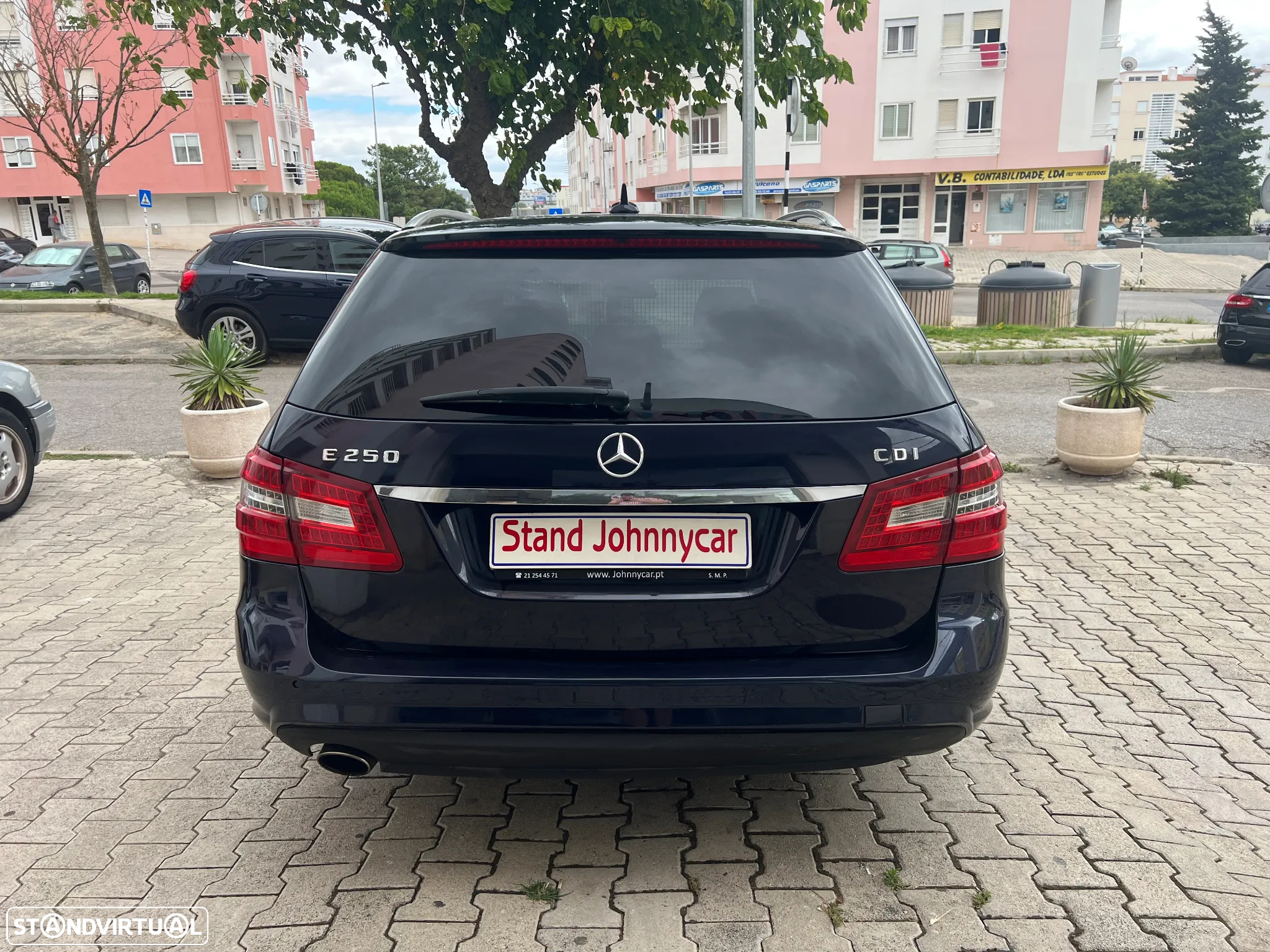Mercedes-Benz E 250 - 6