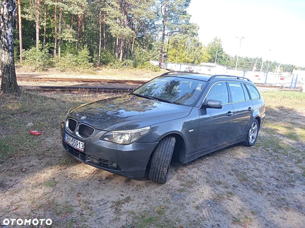 BMW Seria 5 525d Touring Edition Fleet - 1