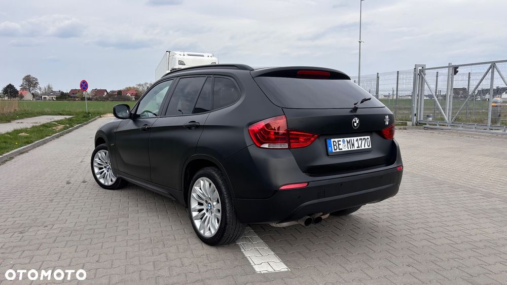 BMW X1 xDrive28i Sport Line - 2
