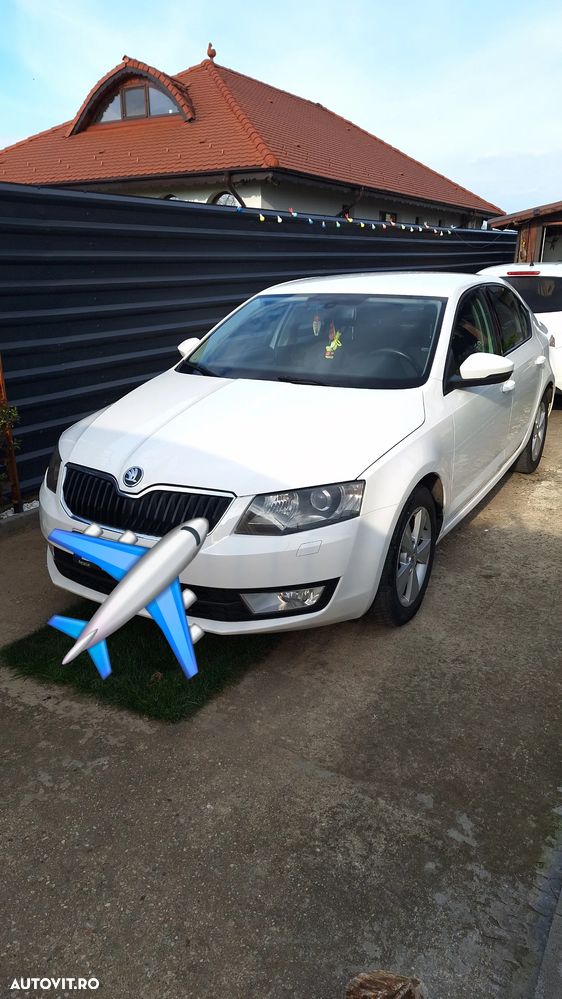 Skoda Octavia 2.0 TDI ELEGANCE DSG - 1