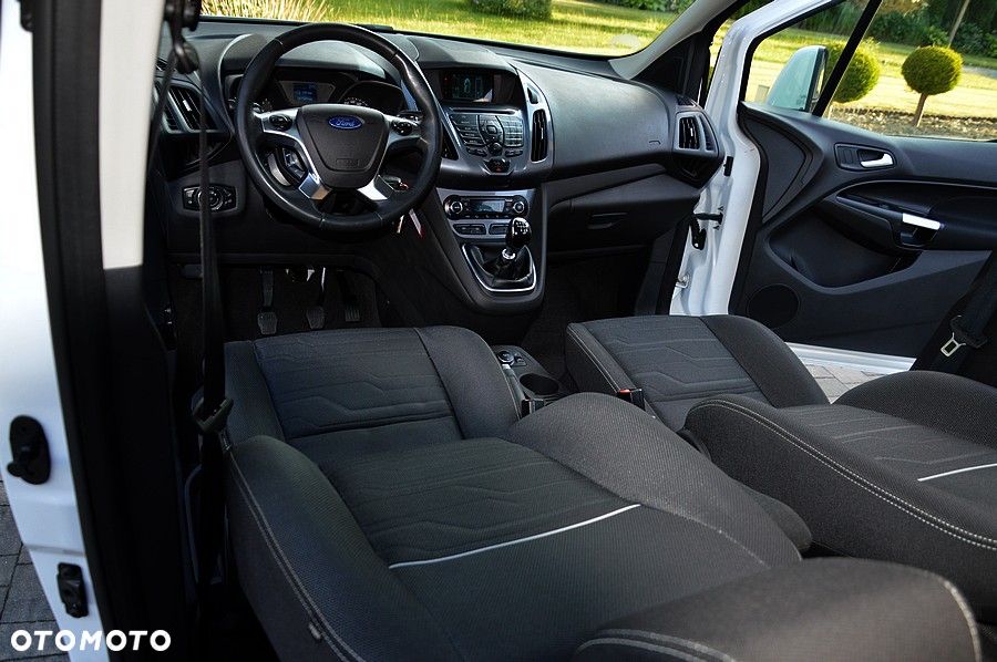 Ford Tourneo Connect Grand 1.6 TDCi Titanium - 26