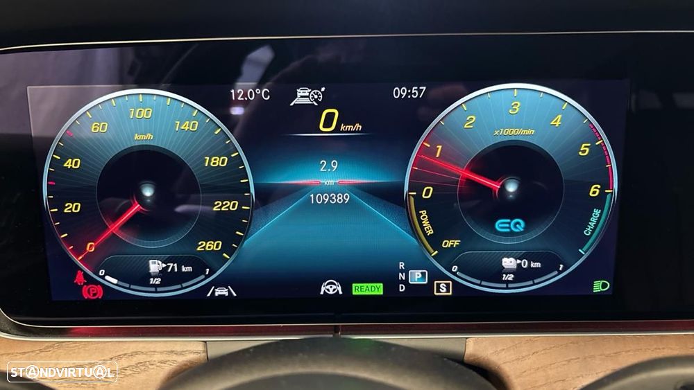 Mercedes-Benz E 300 de 4Matic 9G-TRONIC - 4