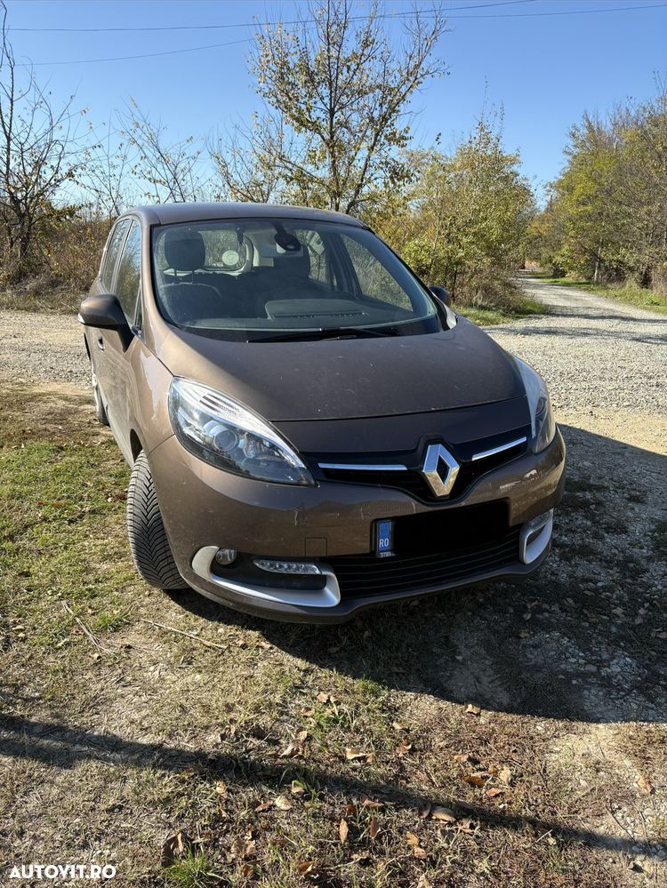 Renault Scenic - 1