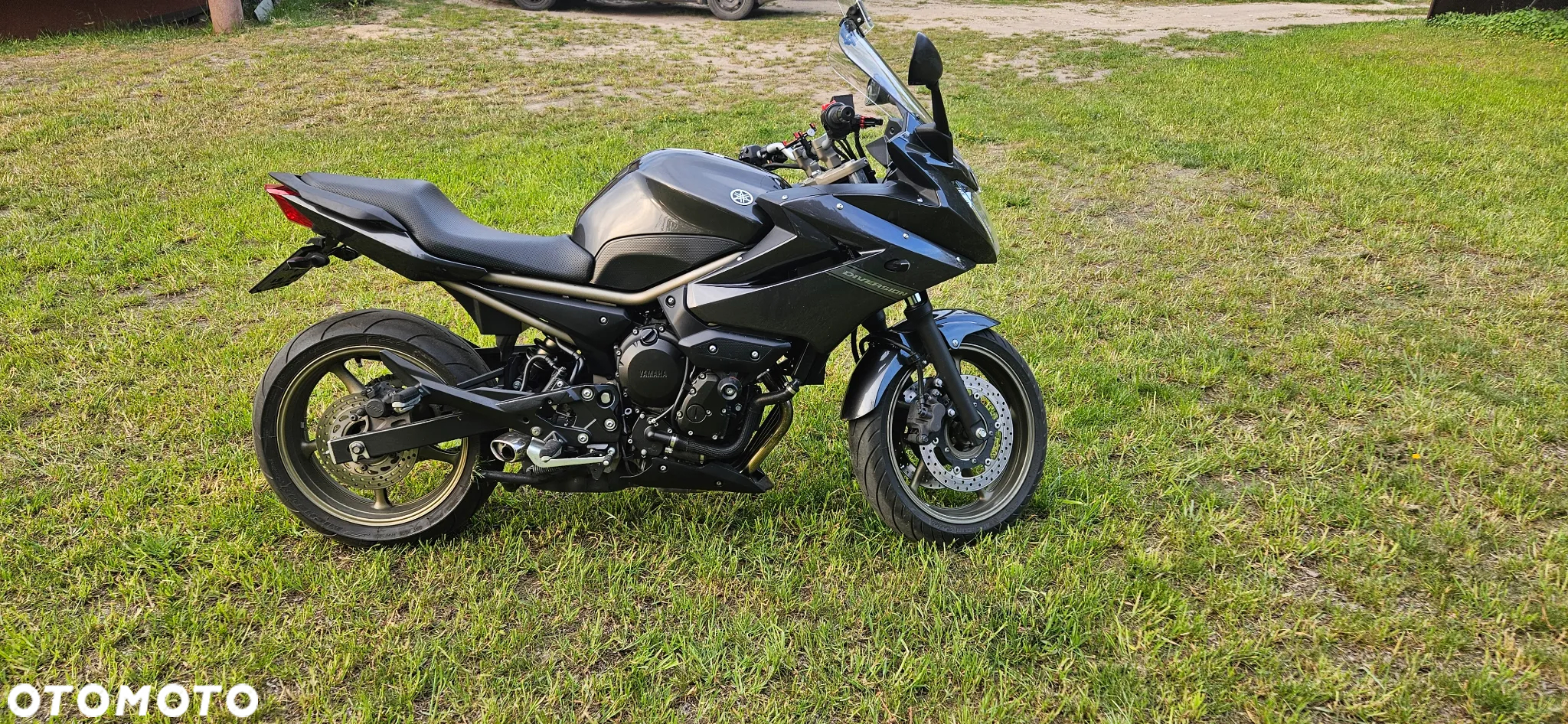 Yamaha XJ - 2