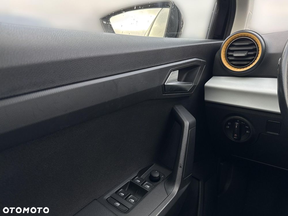 Seat Arona - 22