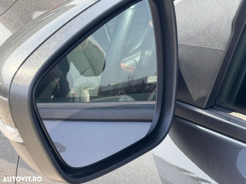 Ford Kuga 2.5 Duratec FHEV AWD ST Line - 21