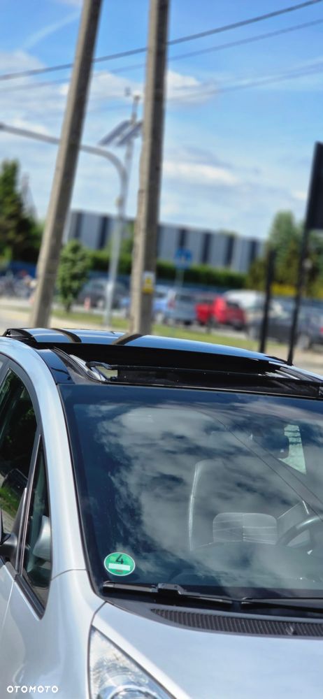 Kia Venga 1.6 CRDi 128 ISG Vision - 23