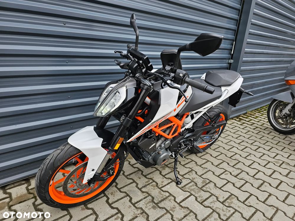 KTM Duke - 5