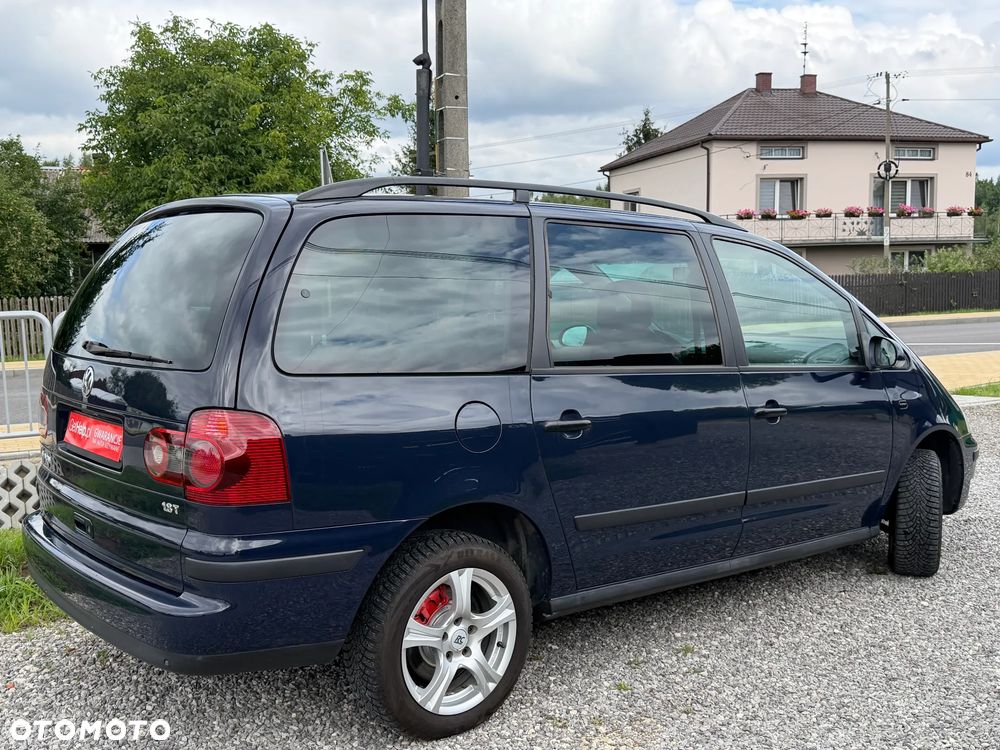 Volkswagen Sharan 1.8 5V Turbo Highline - 17