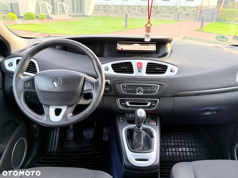 Renault Scenic 1.9 dCi Expression - 13