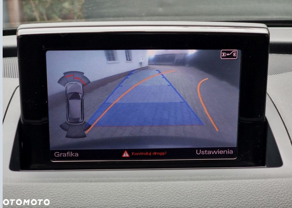 Audi Q3 2.0 TDI Quattro S tronic - 29