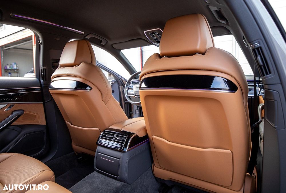 Audi A8 - 11