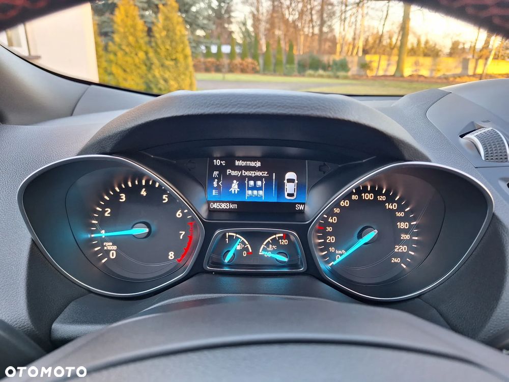 Ford Kuga 1.5 EcoBoost 2x4 ST-Line - 24