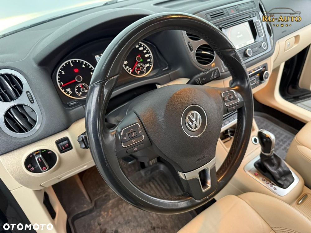 Volkswagen Tiguan - 36