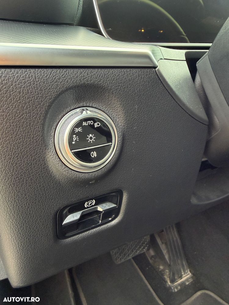 Mercedes-Benz C 220 d 9G-TRONIC - 15