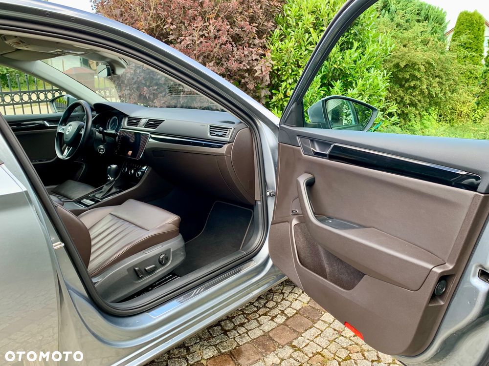 Skoda Superb 2.0 TDI L&K DSG - 11