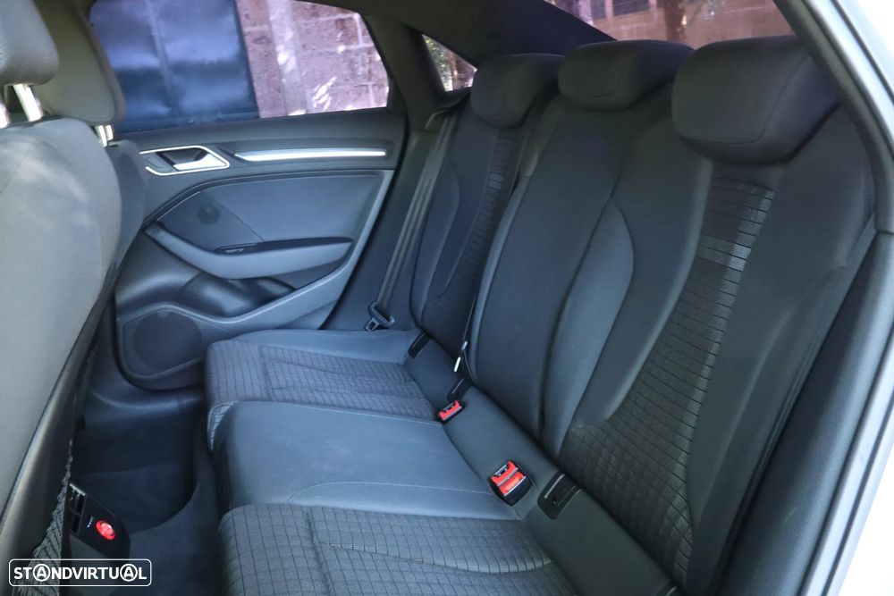 Audi A3 1.4 TFSI Sport S tronic - 14