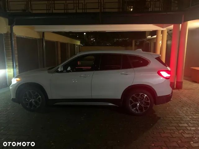 BMW X1 - 24
