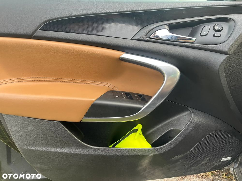 Opel Insignia 1.6 CDTI Cosmo - 11