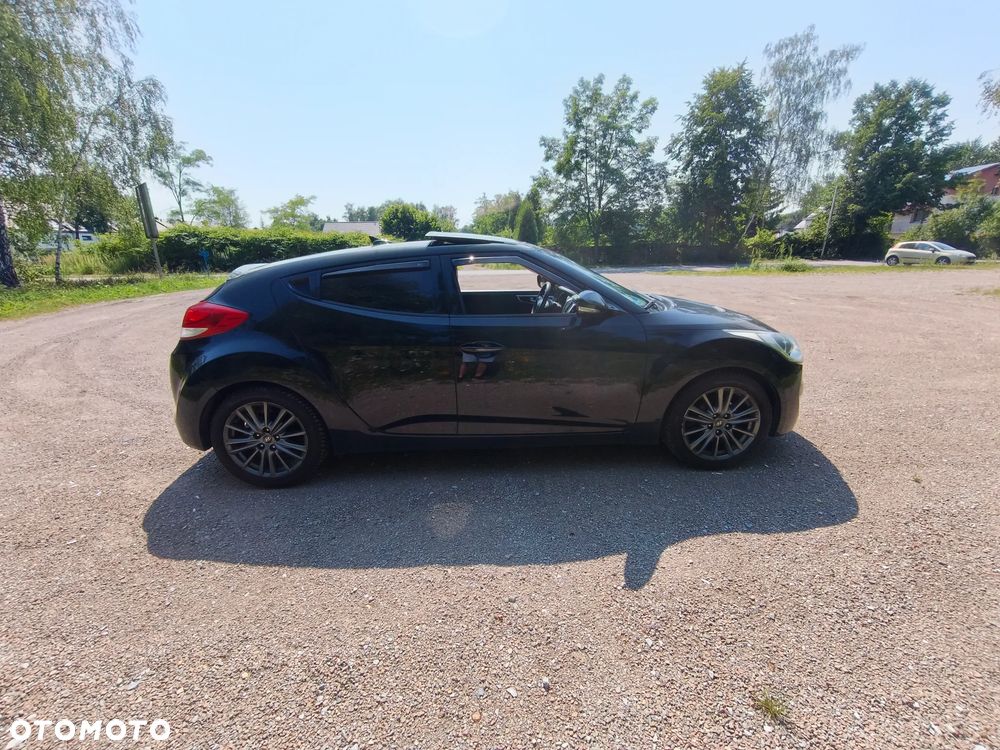 Hyundai Veloster 1.6 blue Premium - 18