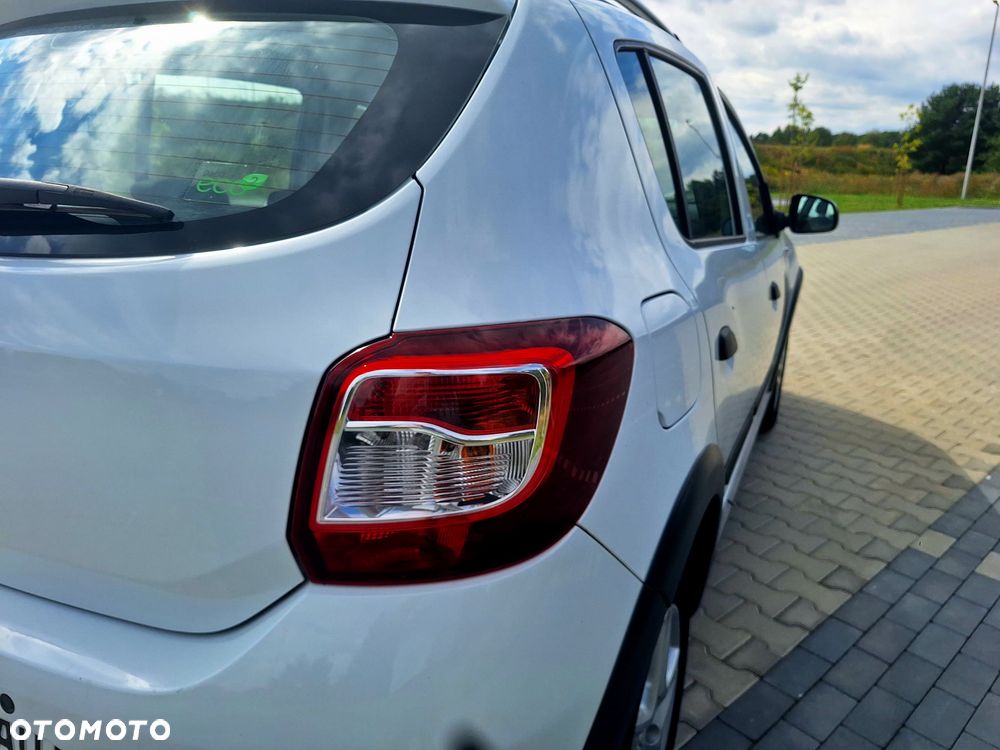 Dacia Sandero Stepway TCe 90 Prestige - 13