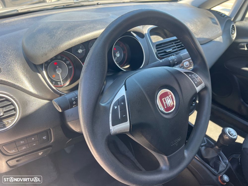 Fiat Punto 1.3 M-Jet Lounge S&S - 18