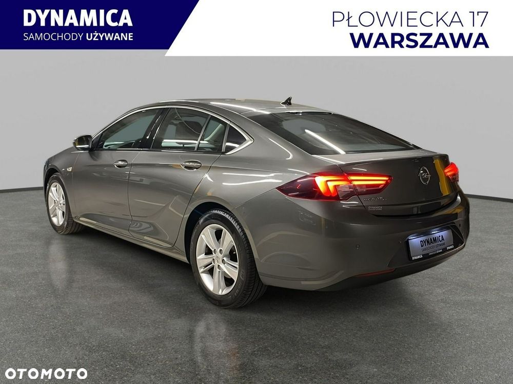 Opel Insignia - 8