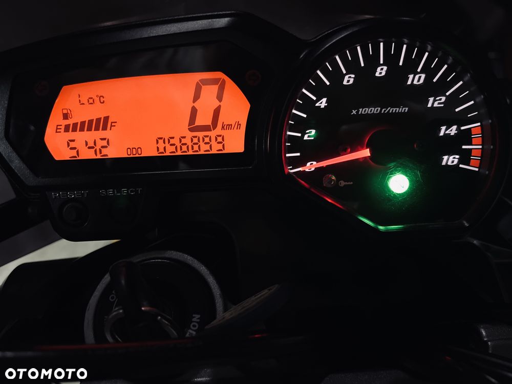 Yamaha FZ6 - 12