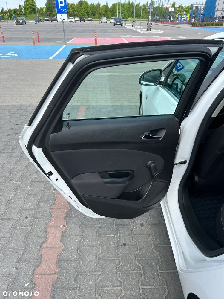 Opel Astra - 11