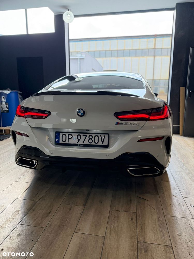 BMW Seria 8 840i - 13