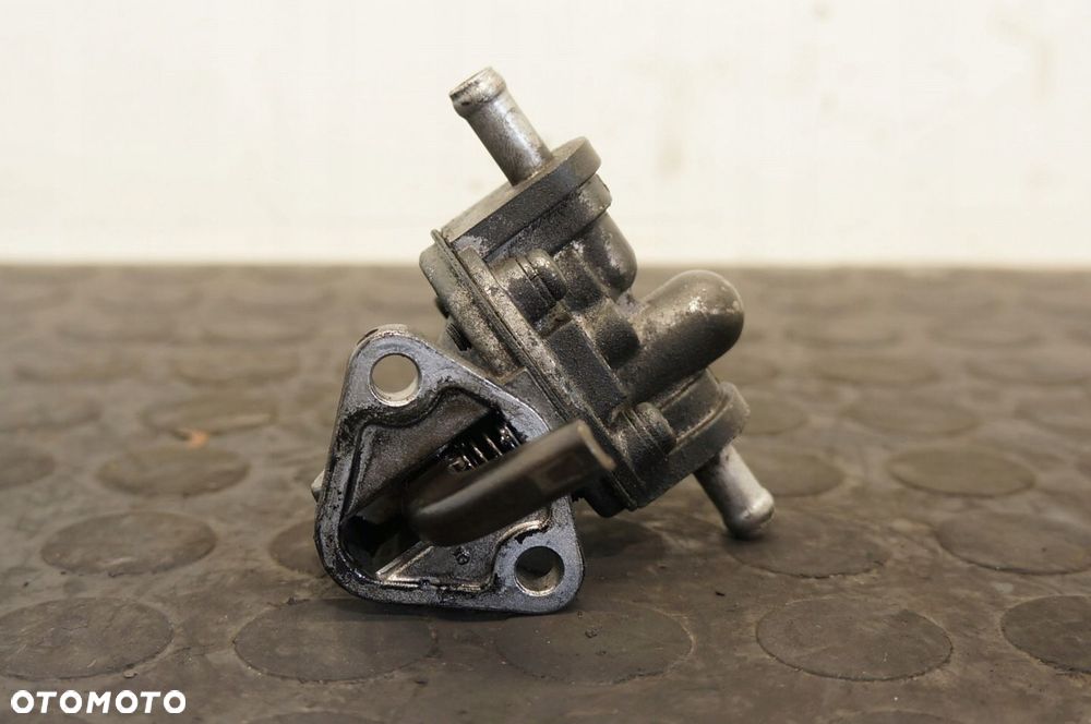 POMPA PALIWA AIXAM MICROCAR KUBOTA 0.4D Z402 - 4