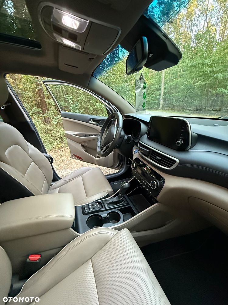 Hyundai Tucson 1.6 T-GDi Premium 4WD DCT - 16
