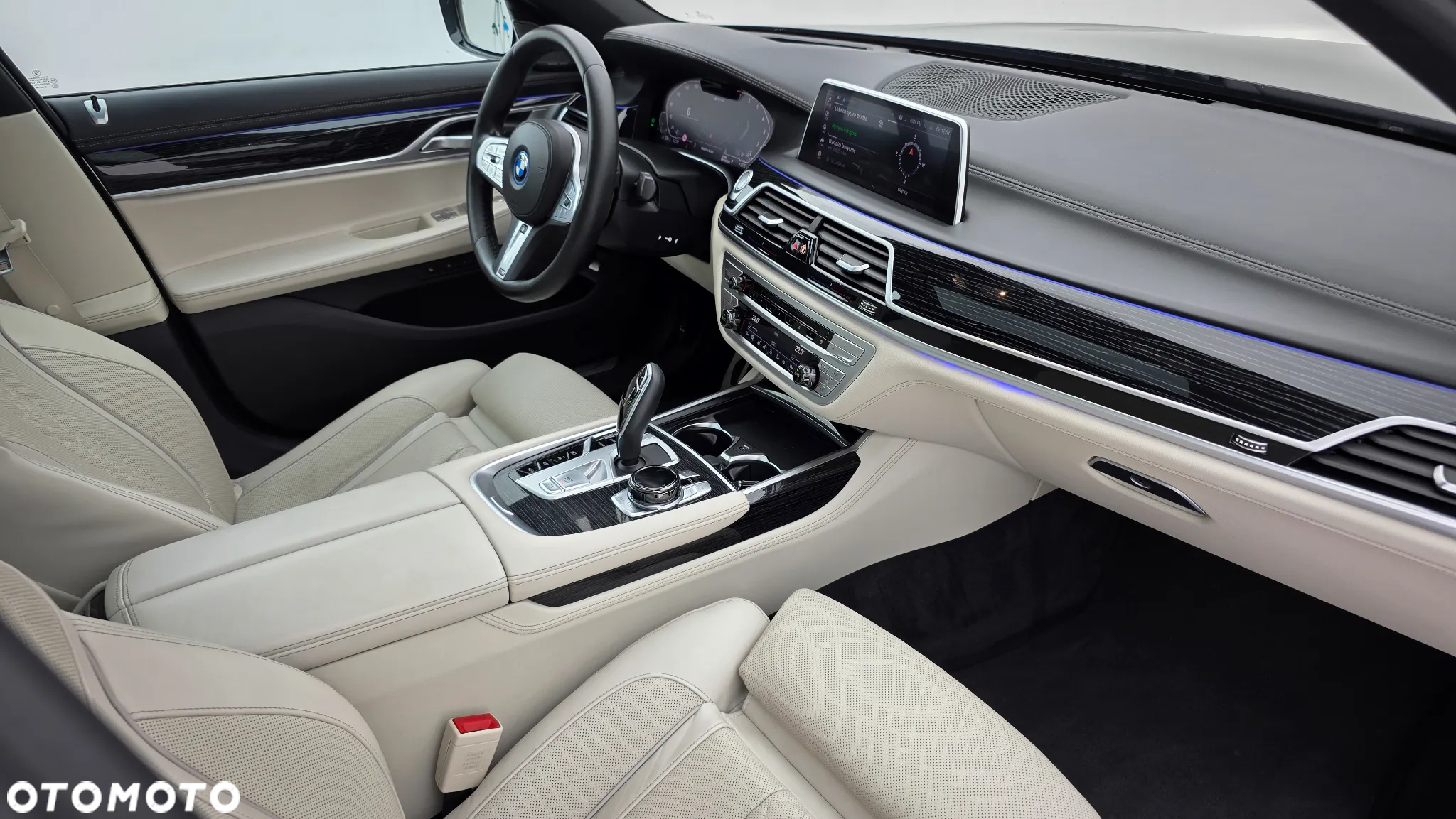 BMW Seria 7 - 23