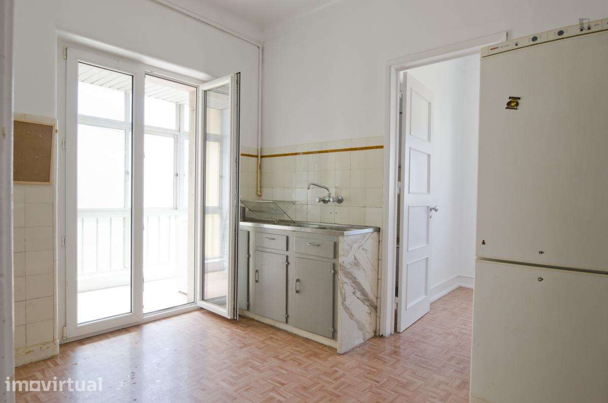 Quarto - localizado em Alvalade Lisbon - Grande imagem: 2/31