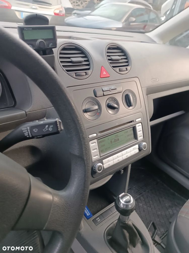 Volkswagen Caddy Mixt - 9