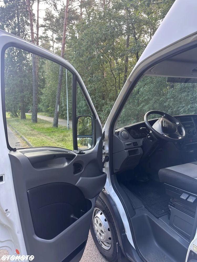 Iveco Daily 35S13 2.3 L4H2  Automat Klima - 13