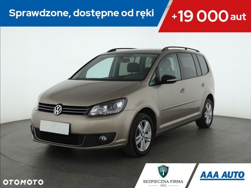 Volkswagen Touran - 1