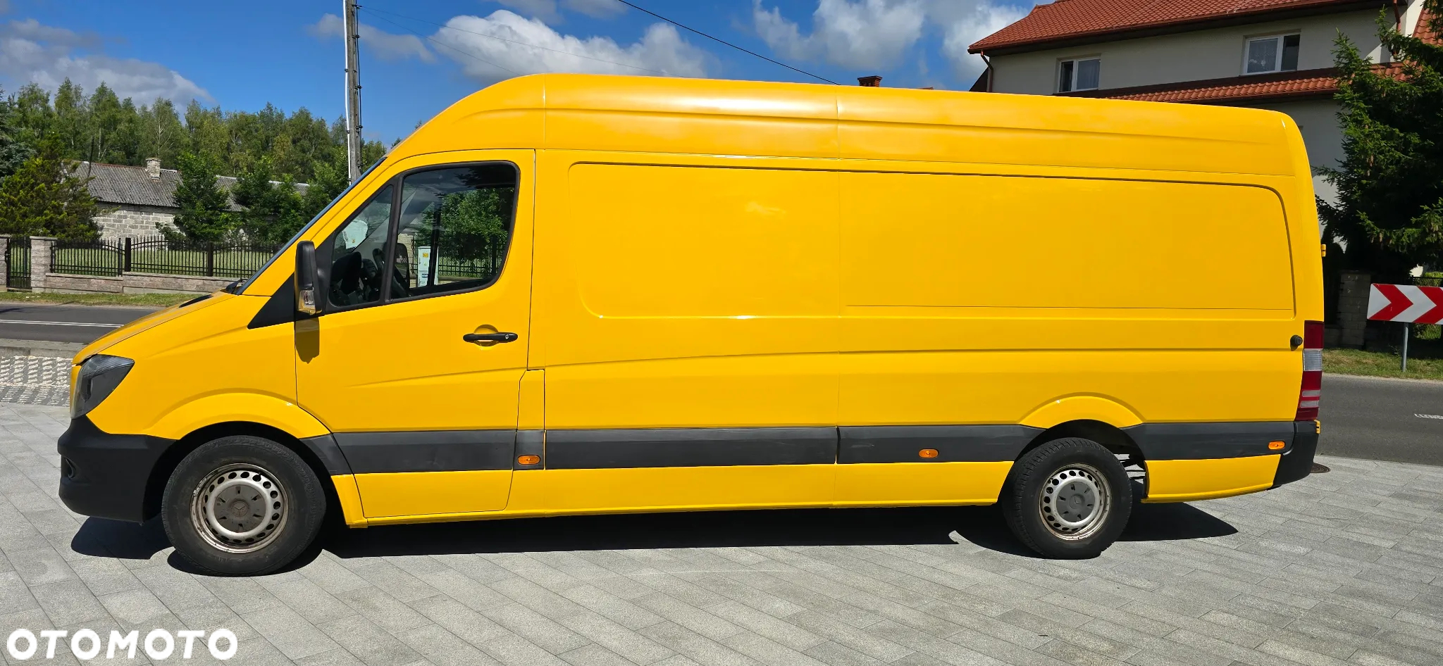 Mercedes-Benz Sprinter - 3
