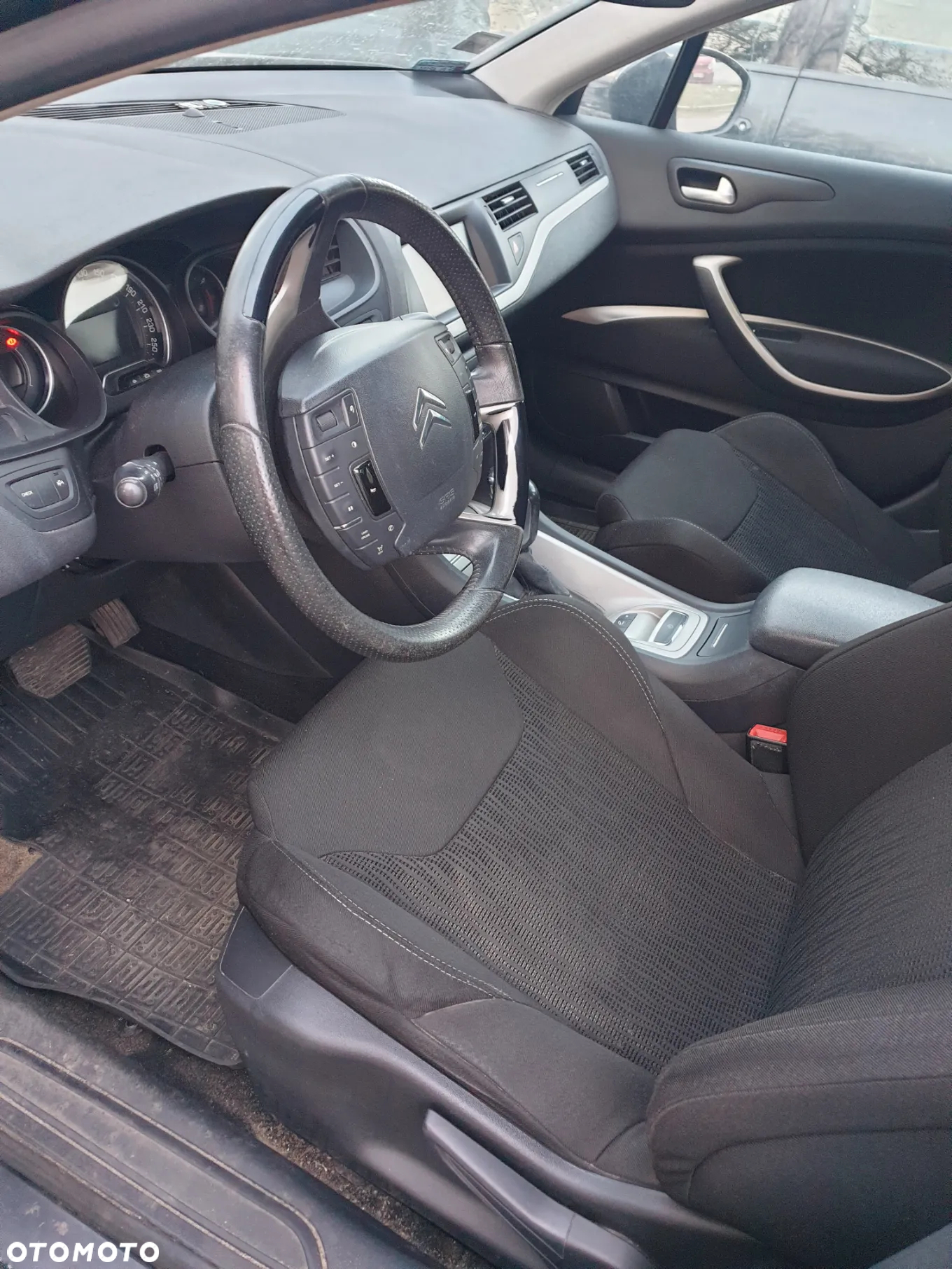 Citroën C5 2.0 HDi Confort - 10