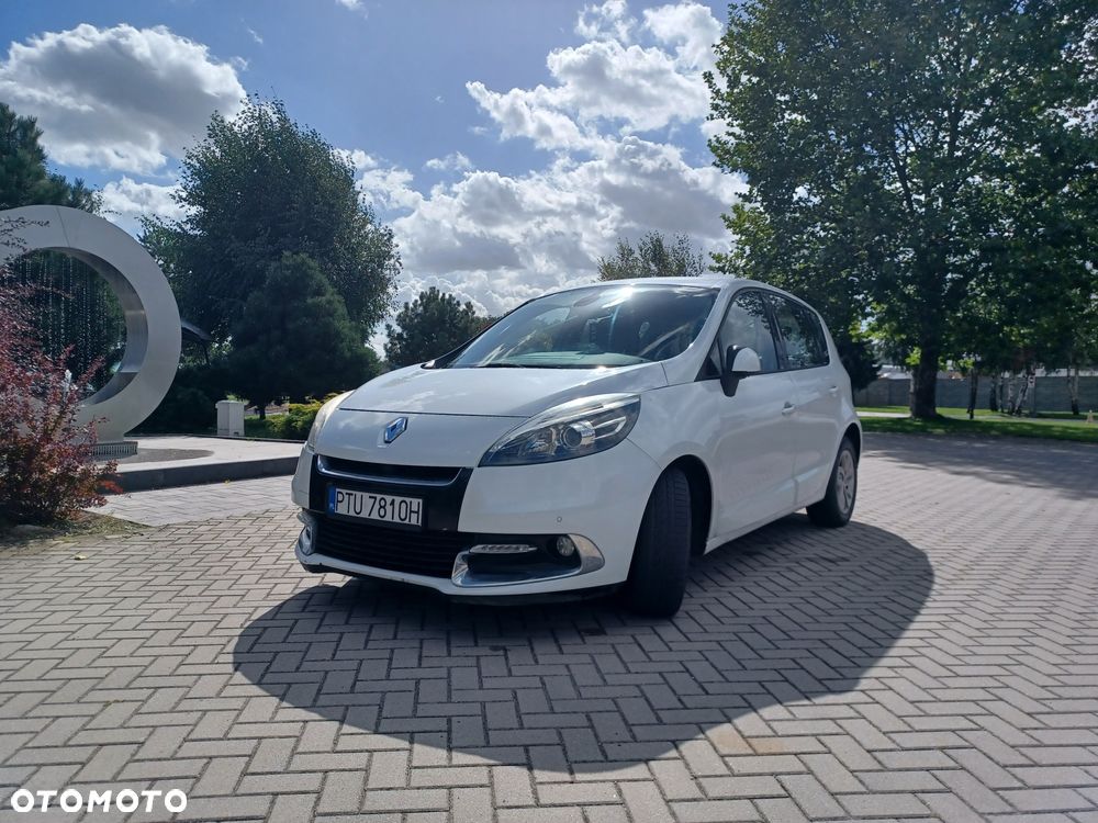 Renault Scenic - 1