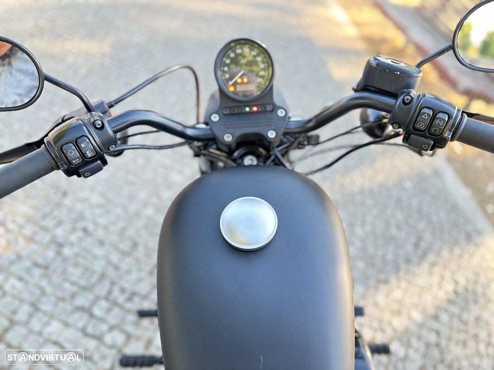 Harley-Davidson Sportster 883 Iron - 6