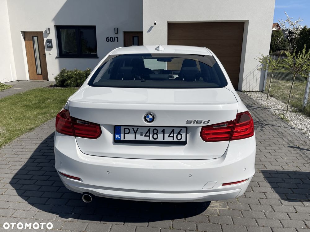 BMW Seria 3 316d - 8