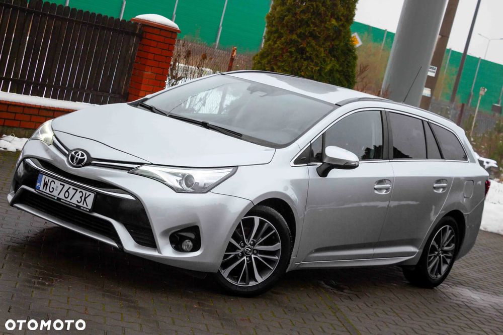 Toyota Avensis Touring Sports 1.6 D-4D Business Edition - 3