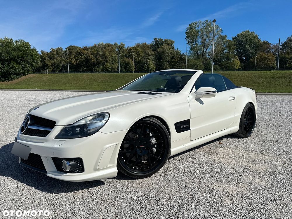Mercedes-Benz SL 63 AMG SPEEDSHIFT MCT - 2
